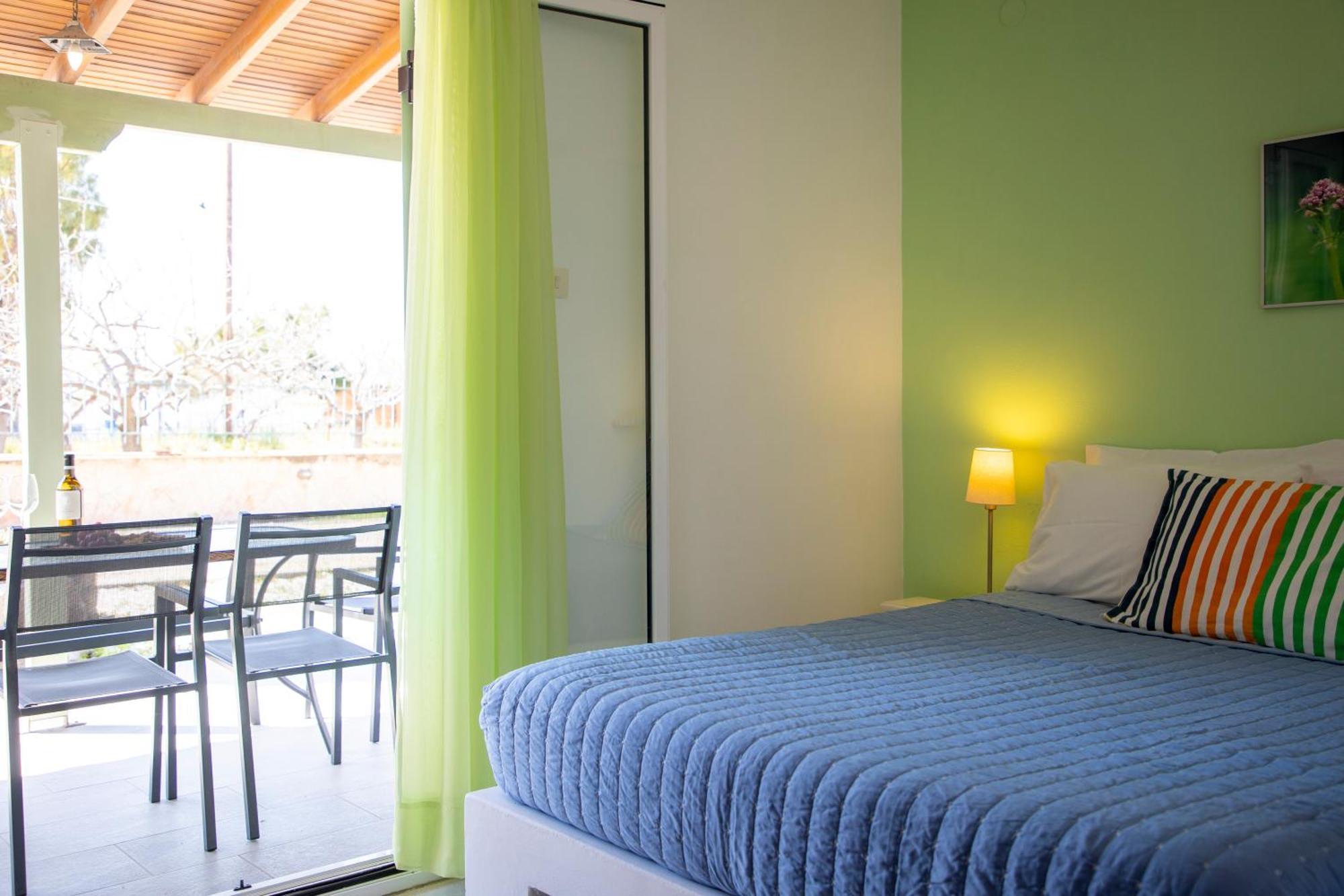 Stefanie Studios Aegina Exterior photo