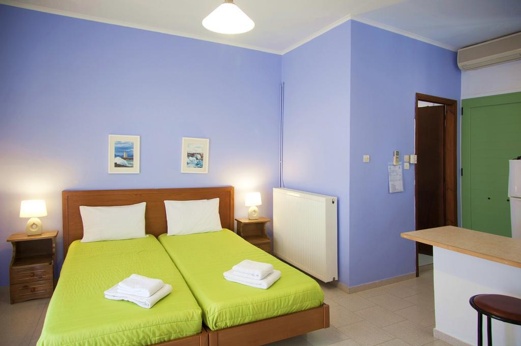 Stefanie Studios Aegina Exterior photo