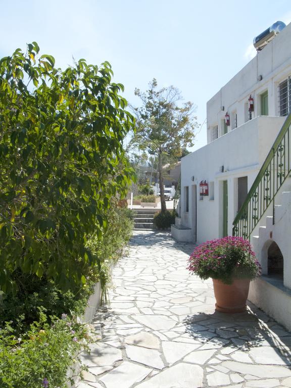 Stefanie Studios Aegina Exterior photo
